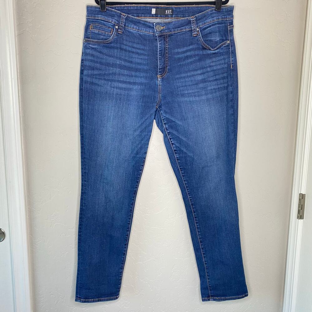 KUT from the Kloth Catherine Boyfriend Jeans in Abelia 16W - Picture 11 of 11